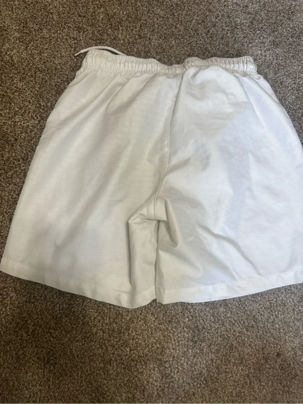 Nike Dri-FIT White Athletic Shorts Women’s Medium Drawstring Active Tennis Golf